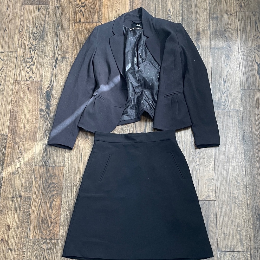 H&M Classic Black Blazer and skirt set / skirt suit set